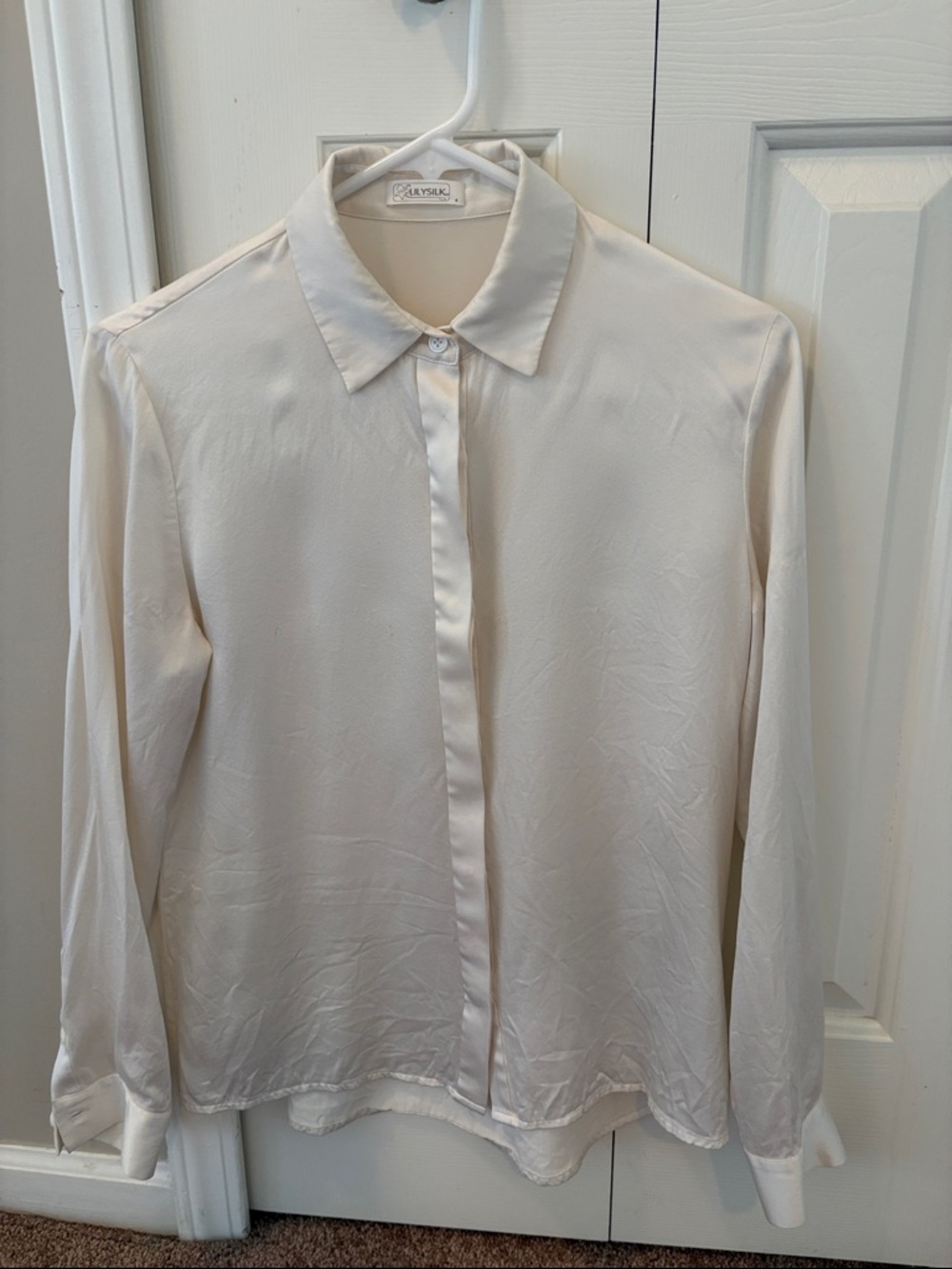 Classic Cream Button-Down Shirt - Arysln
